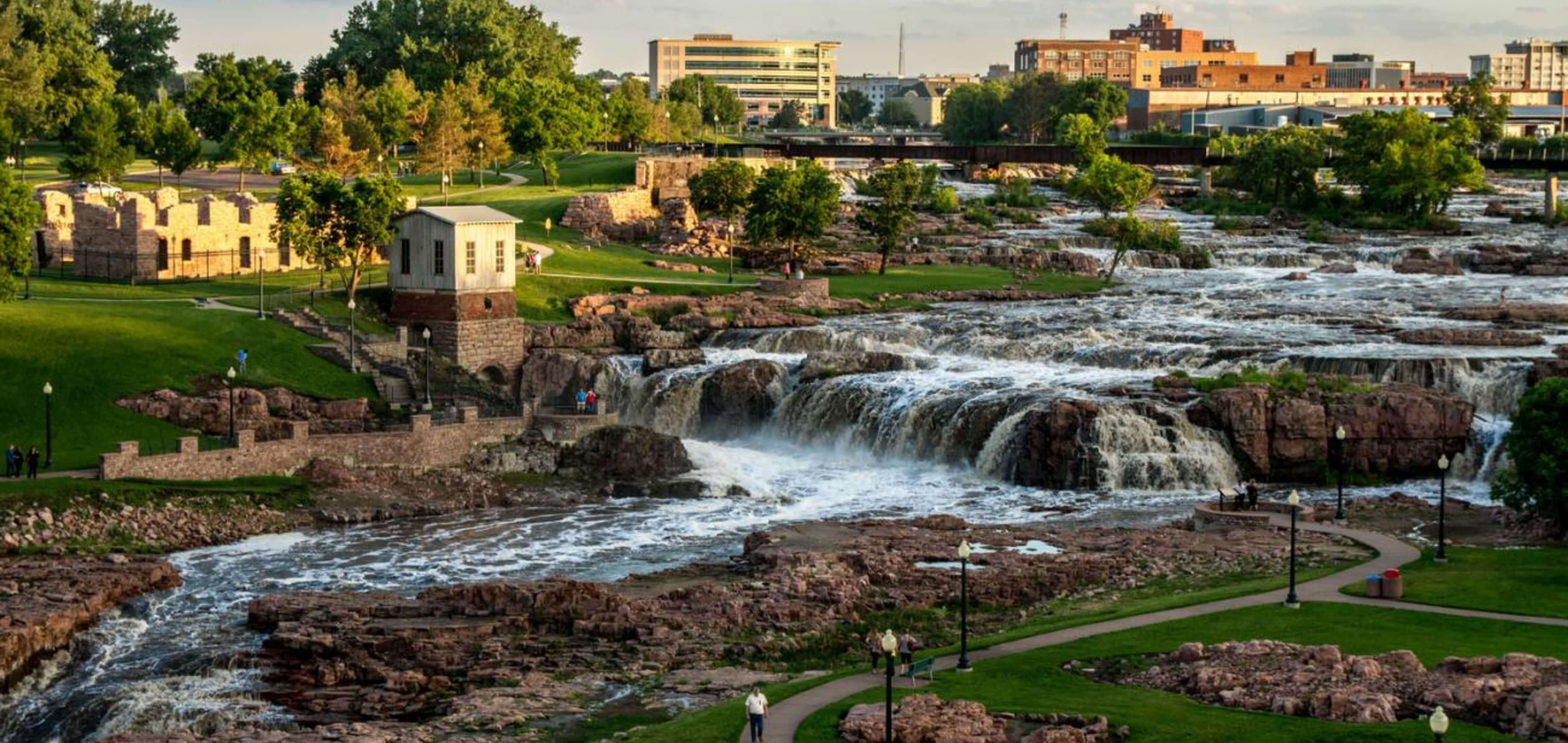Sioux Falls Overland West